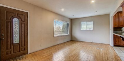 1217 W 76th Street, Los Angeles