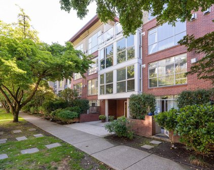 2268 W 12th Avenue Unit 404, Vancouver