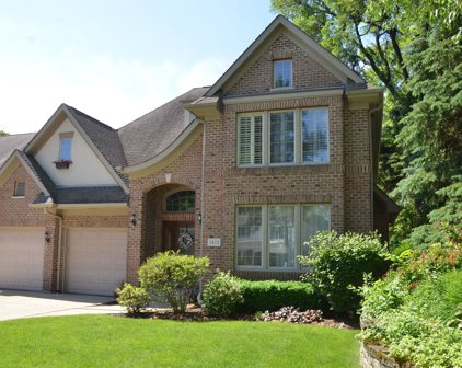 1411 E Campbell Street, Arlington Heights