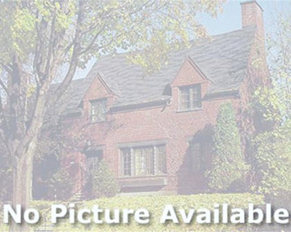 42705 Richmond, Sterling Heights