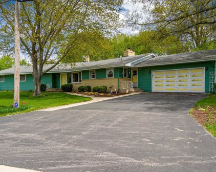 7911 Wesley, Machesney Park
