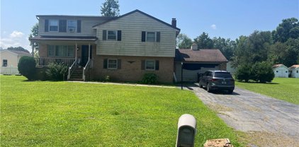 2601 Silbury Road, Prince George