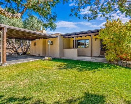 694 E Zia Road, Santa Fe