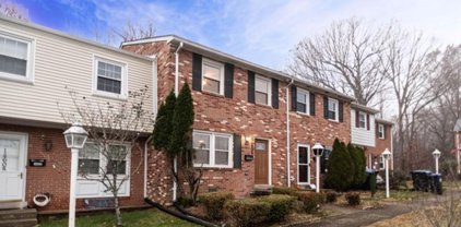 14606 Bakersfield St, Woodbridge