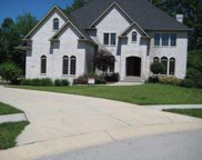 12044 Gray Eagle Dr, Fishers image