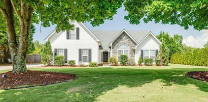 6037 DEVONSHIRE DR Drive, Flowery Branch