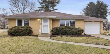 1025 Ogilby, Rockford