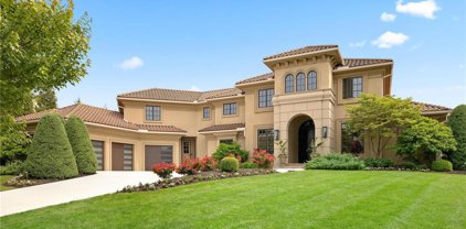 5009 W 146th Street, Leawood