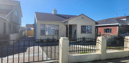 3322 W 111th Pl, Inglewood