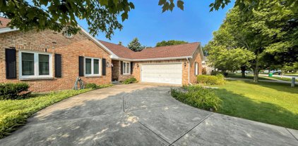 1008 Towne Avenue, Batavia