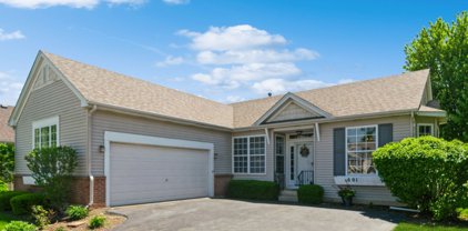 601 Clearwater Court, Oswego