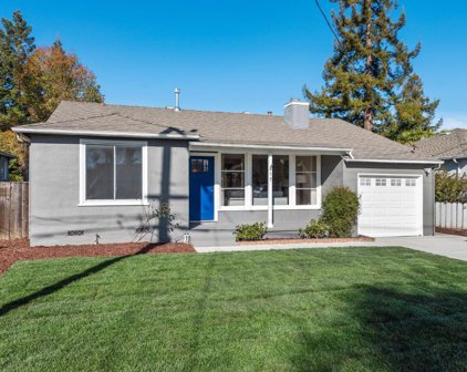 815 11th AVE, Redwood City