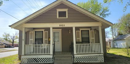 1821 Loomis St, Winfield