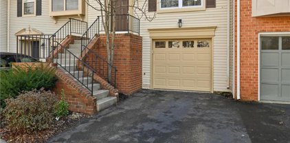 44108 Gala Cir, Ashburn
