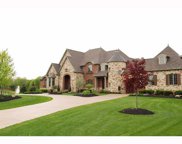 190 Breakwater Dr, Fishers image