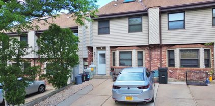 63 Hammock Lane, Staten Island