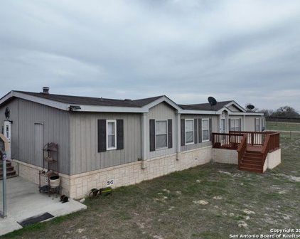 25152 Campbellton Rd, San Antonio