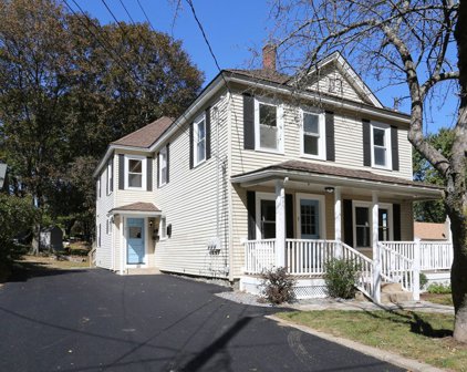 7 Butman Street, Hudson