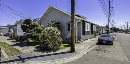 2507 Clement Ave, Alameda