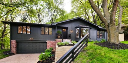 8911 Raven Oaks Drive, Omaha