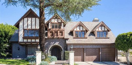 1454 Valley View Road, Glendale
