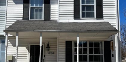 25754 Woodfield Rd, Damascus