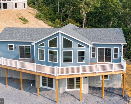 106A1 Sunset Village Road, Front Royal
