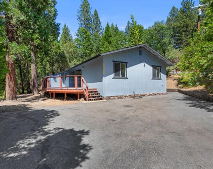 6320 Red Robin Road, Placerville