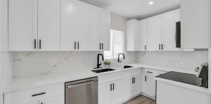 1300 Ne 180th St, North Miami Beach