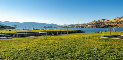 102 Bass Lane, Chelan