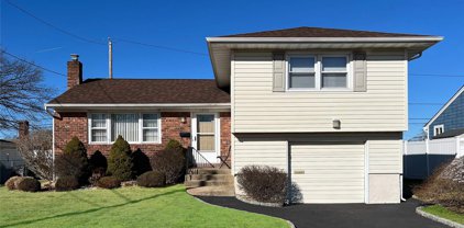 3887 Lawrence Road, Seaford