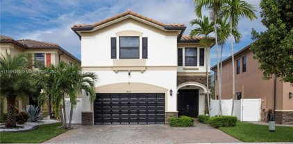 8642 W 33rd Ave, Hialeah