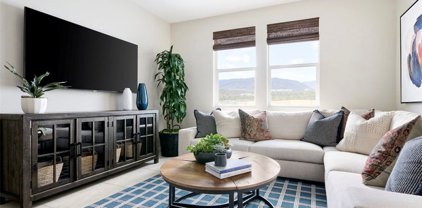 3930 Lavine Way Unit 111, Corona