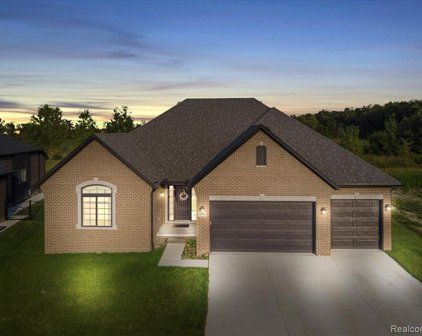 56340 LEEDS, Macomb Twp