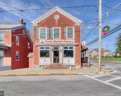 142 Church St, New Windsor