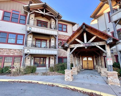 5452 The Peaks  Dr, Roanoke