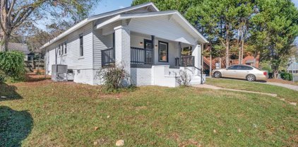 208 Hough  Street, Monroe