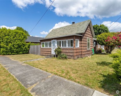1103 W Walnut Street, Centralia