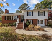 27 Kenwood Drive, Hampton Langley image