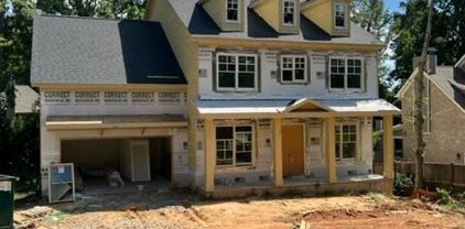 105 Hardeman Road, Sandy Springs