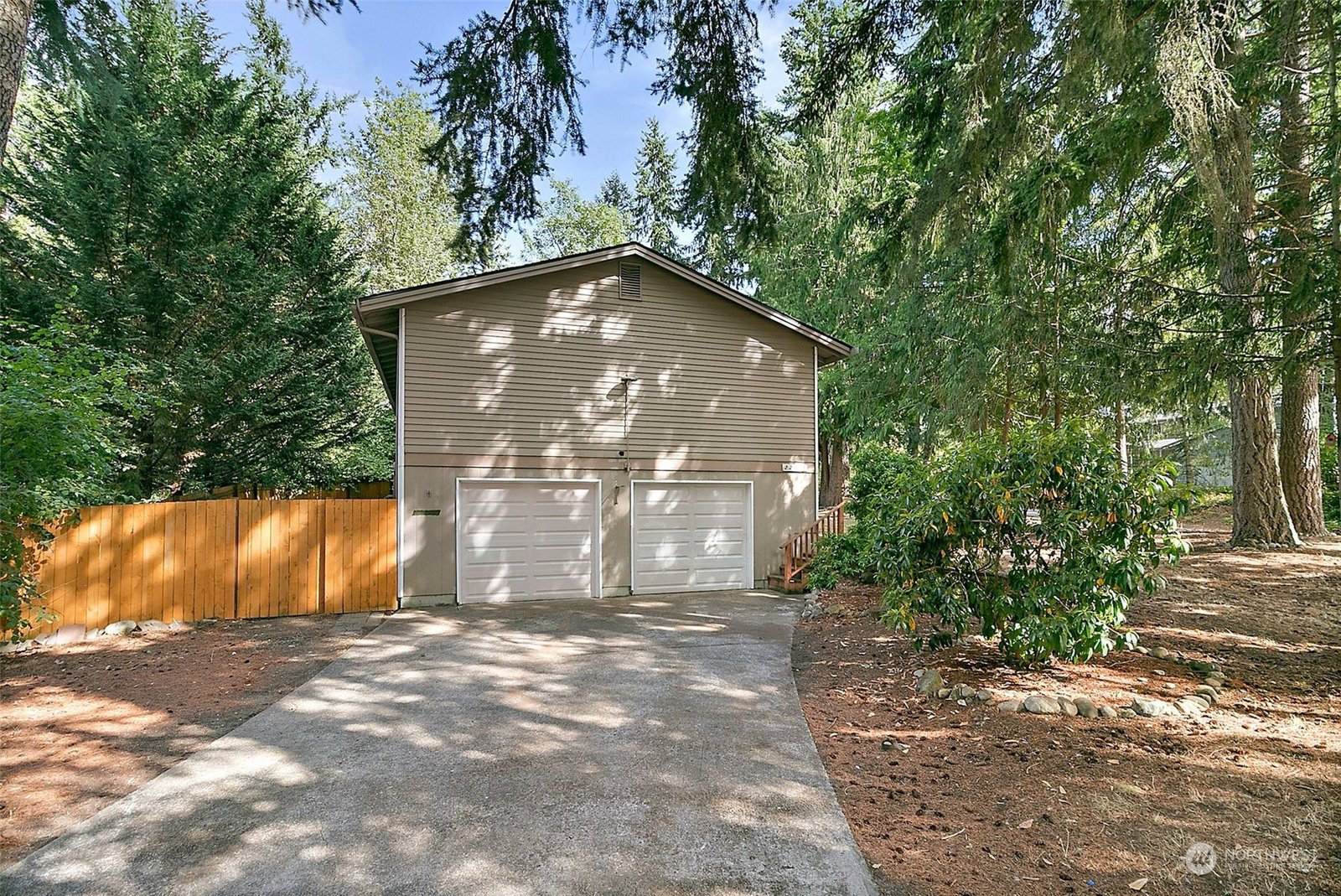 22411 N Clear Lake Boulevard SE, Yelm MLS 2149023 Skyline