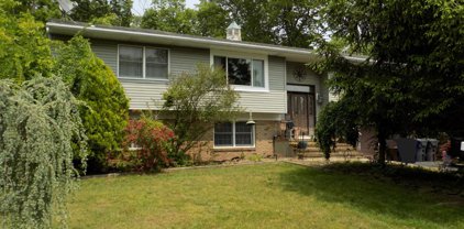 776 Lexington Drive, Brick
