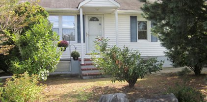 759 Community Drive, Brick