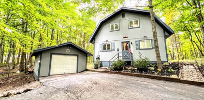 9834 Center Lane, Canadian Lakes