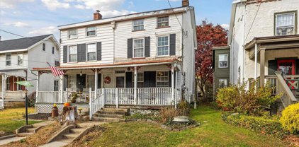 1325 W Strasburg Rd, West Chester