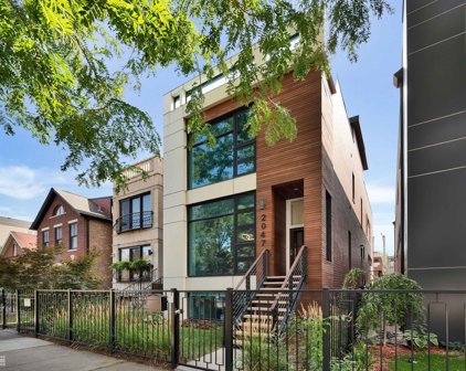 2047 W Huron Street, Chicago