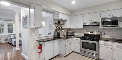 1 Chelsea Cir, Raritan Twp.