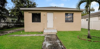 708 Sw 7th St, Dania Beach