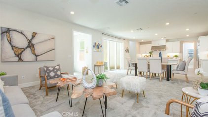 236 Chorus, Irvine