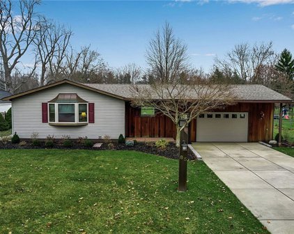 85 Haussauer Road, Amherst